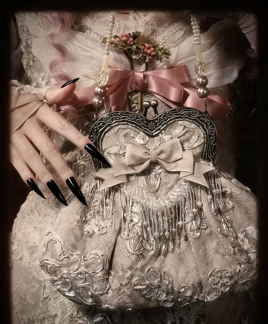 Medieal Victorian Lolita Heart Vintage Purse – Gothic Embroidered Satin Handbag with Pearls & Antique Metal Frame, Black Wedding Gift
