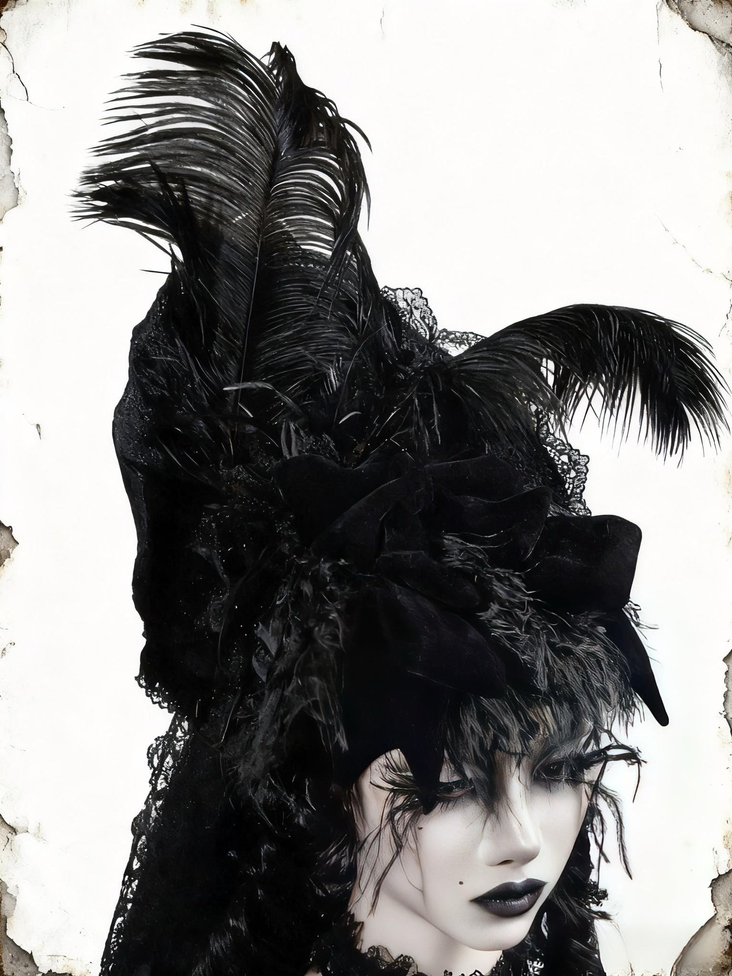 Gothic Feather Hat with Tulle Train– Black Witch Headpiece, Halloween Cosplay Veiled Hat, Victorian Gothic Costume Accessory