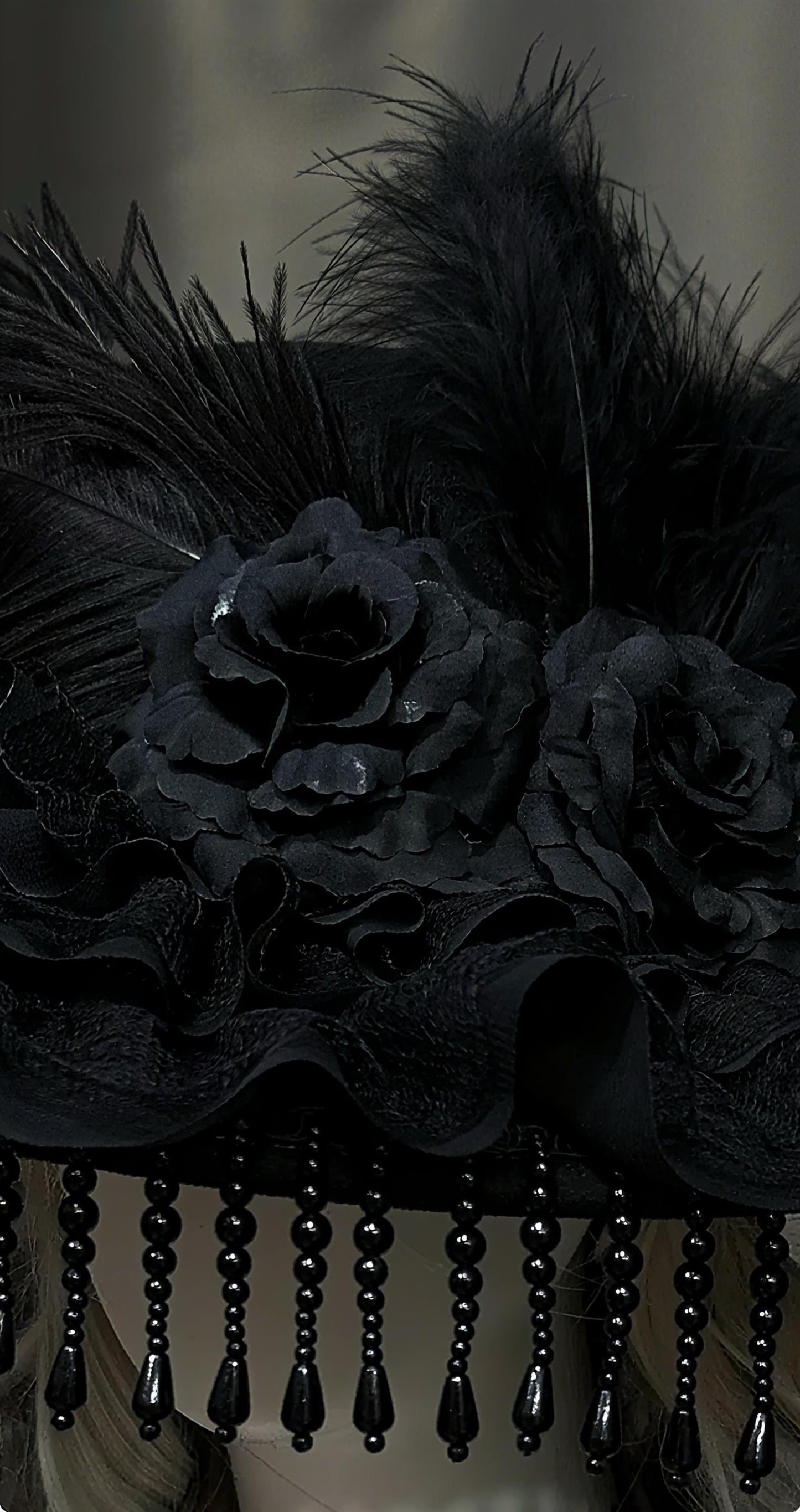 The Mourning Duchess – Gothic Black Lace Hat with Feathers and Roses, Victorian Baroque Ruffle Bonnet, Gift for Cosplayer